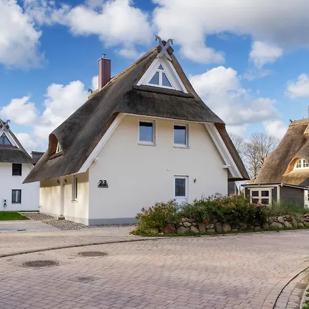 Holiday home Haus Strandsegler Unter Reet Ofc 30