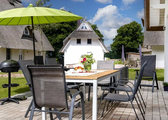 Haus Strandsegler Unter Reet Ofc 30 Feriehus Pepelow
